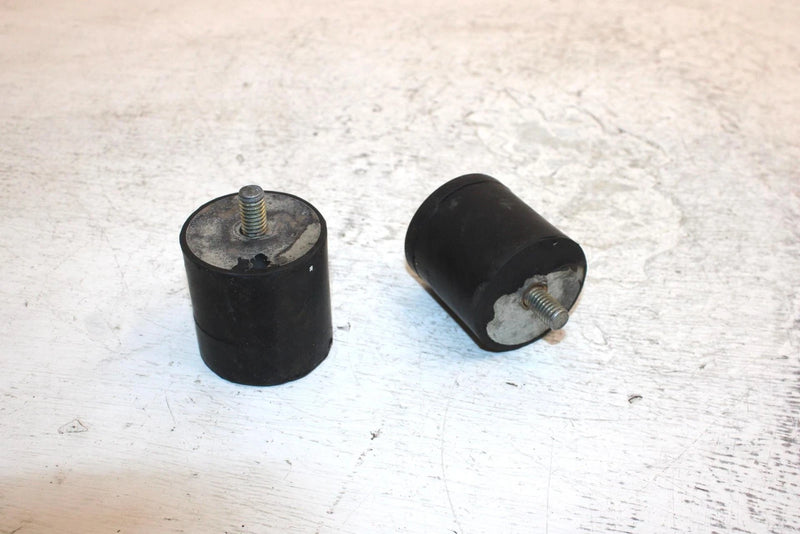 1996 Arctic Cat Cougar Oem Engine Motor Mount Dampner Pair 0608-061 SA7