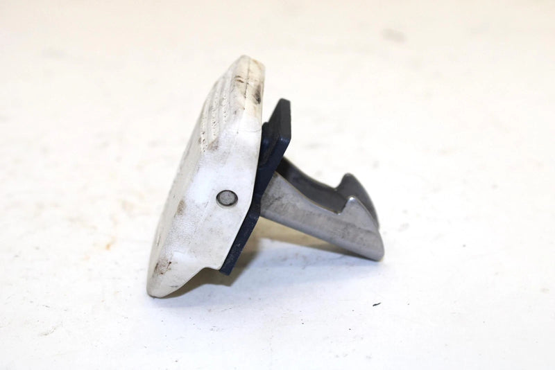1995 Arctic Cat Monte Carlo 640 Oem Front Cover Latch 0673-177 JA1