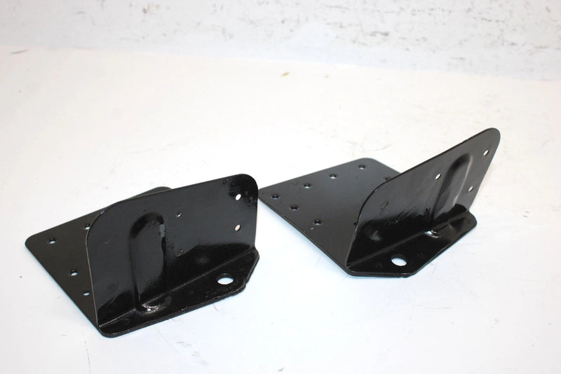 1988 Yamaha Phazer Oem Rear Tunnel Bracket Pair 83V-21910-01-00 SY26