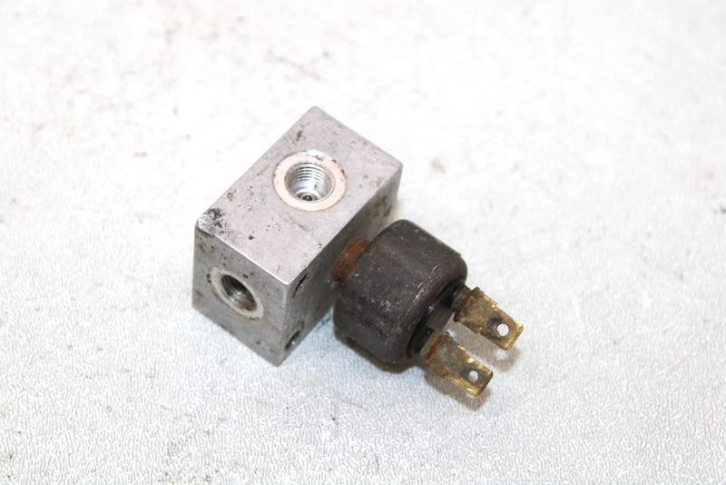 2003 Polaris Magnum 330 Oem Brake Spliter With Sensor 7052292 Q2843