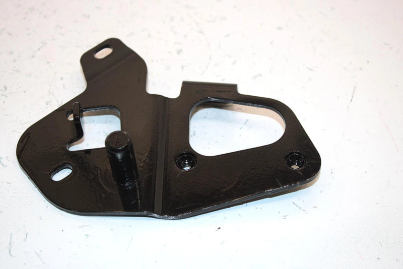 04 Polaris Atp 330 4x4 Oem Rear Brake Pedal Bracket 1014057-067 AP23
