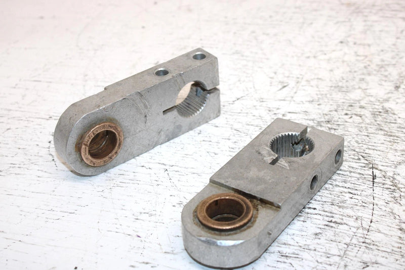 1998 Arctic Cat Zr 600 Oem Rear Pivot Arm Pair 0704-348 SA33