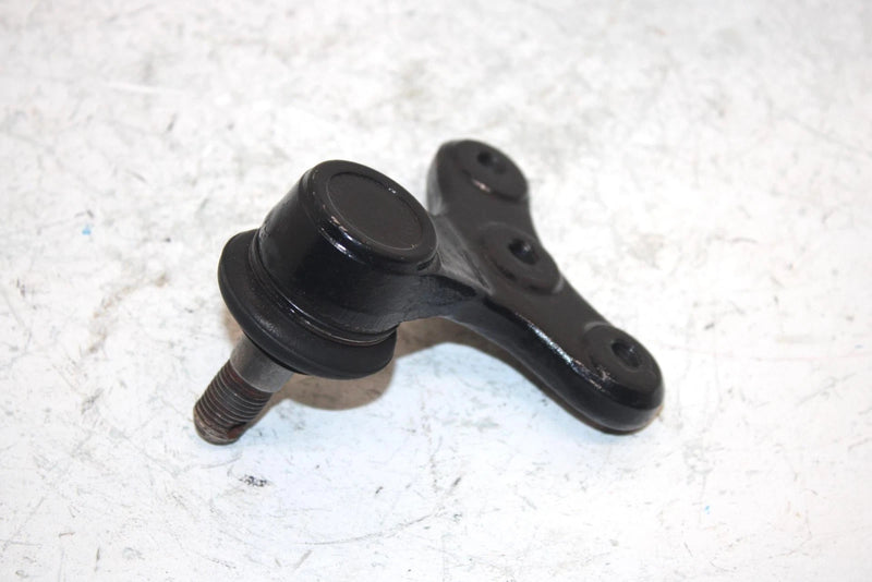 86 Suzuki Lt230s Oem Front Upper A Arm Joint 51210-22A00 51210-22A01 AS20
