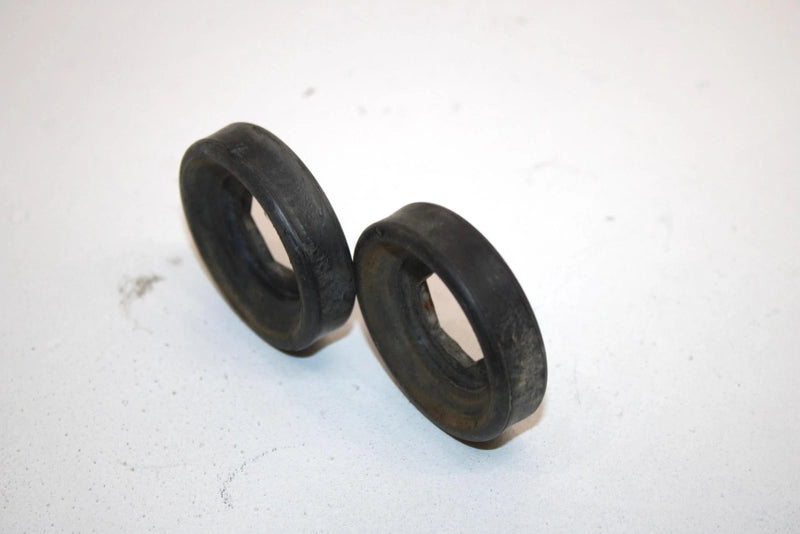 95 Polaris 300 4x4 Oem Bottom Pivot Ball Set 5430807 5432871 AP42