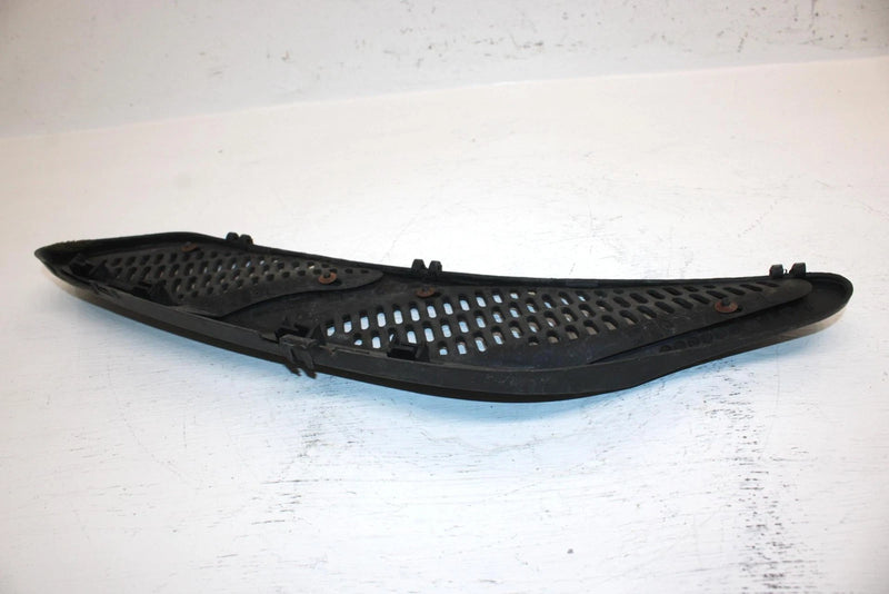 2002 Ski-doo Mxz 500 Oem Left Center Hood Vent Grille 517302031 SS16