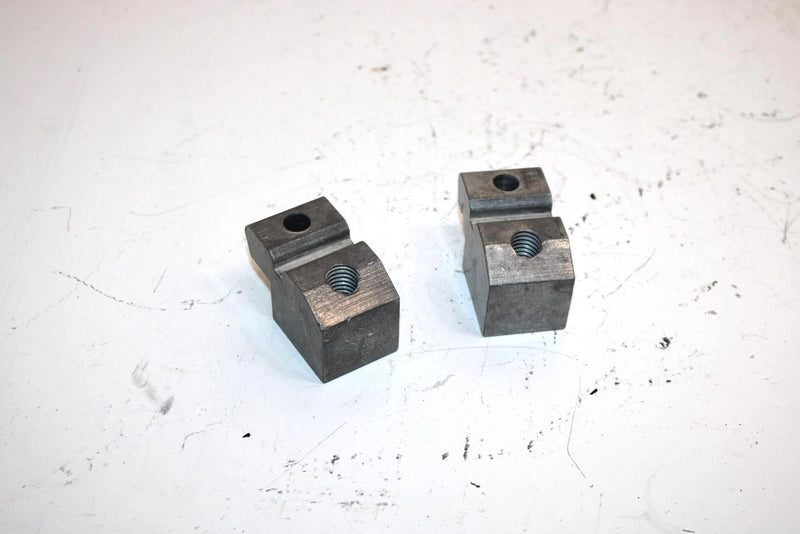 85 Polaris Trail 400 L/c Oem Idler Wheel Mount Pair 5130570 SP67