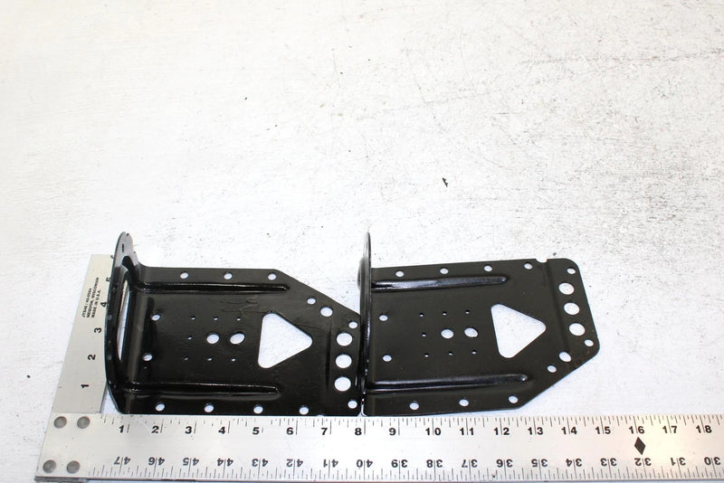 1999 Polaris 500 Xc Oem Rear Suspension Bracket Pair  5242612-067 SP37