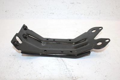 1989 Yamaha Inviter Oem Engine Mount Bracket 83M-21411-00-00 SY17