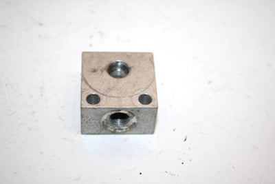 08 Polaris Ranger 700 4x4 Efi Oem Front Brake Cross Fitting 7052316 XP1
