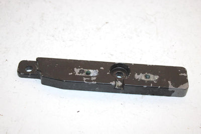 1990 Kawasaki 650 Ts Oem Left Exhaust Mount Bracket 39009-3704 JK10