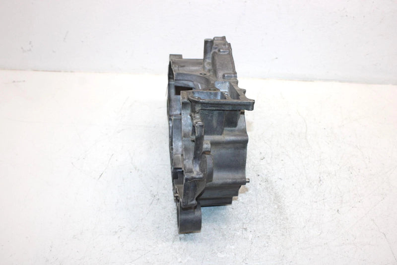 2007 Honda Fortrax 680 Oem Crankcase 11100-HN8-030 11200-HN8-020 AH46