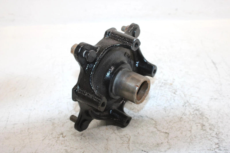 2002 Polaris Sportsman 700 Oem Rear Wheel Hub 5132520 AP184