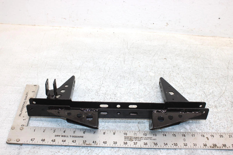2006 Polaris Sportsman 500 Oem Rear Sway Bar Mount 1542305-067 AP186
