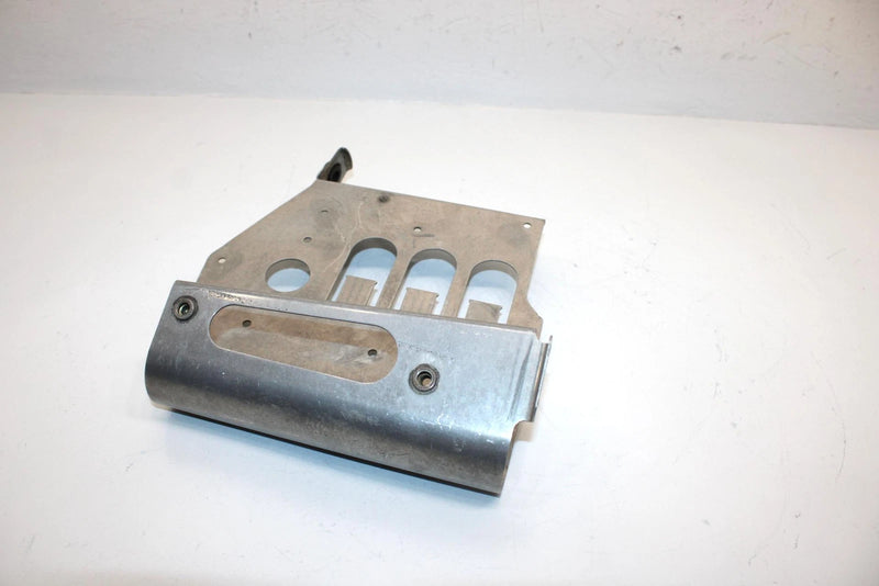 03 Yamaha Rx1 Oem LH Footrest 8FG-21960-00-00 SYS