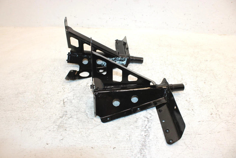 2000 Ski-doo Mxz 700 Oem Trailing Arm Mount Set 518320507 518319722 SS8