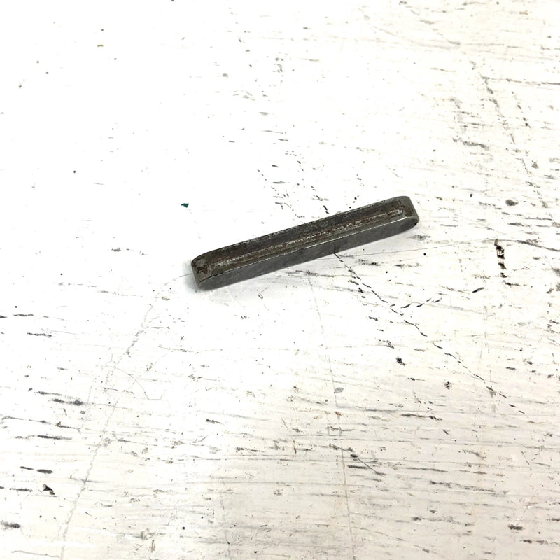 96-98 Ski-Doo Touring SLE OEM Secondary Clutch Key 414581300 SS12