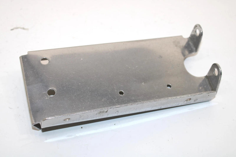1985 Yamaha Vmax Oem Left Side Steering Gate Bracket 8M6-23883-00-00 SY125