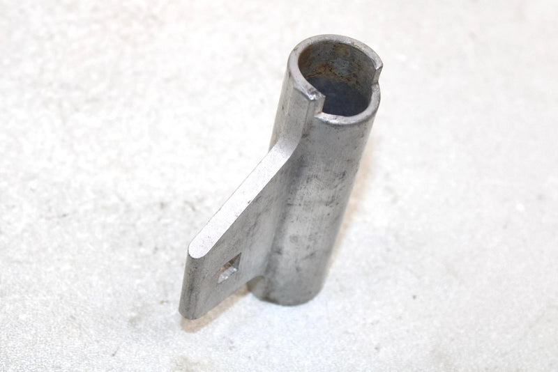 10 Polaris Pr0-r Rush 600 Oem Limiter Strap Lower Mount Spacer 5132586 SP9