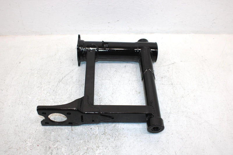 1999 Kawasaki Prarie 400 Oem Swing Arm 33001-1552 AK28