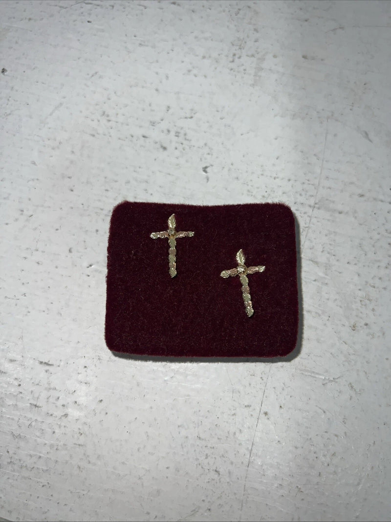 New Women’s Montana Silversmiths Small Cross Earrings With Stone. ER510Z A-65