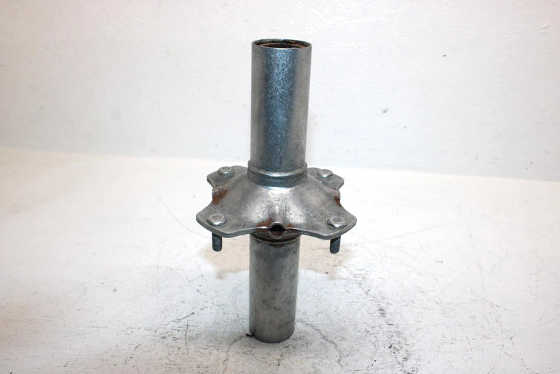 1985 Honda Atc 110 Oem Front Wheel Hub 44610-943-010 AH68