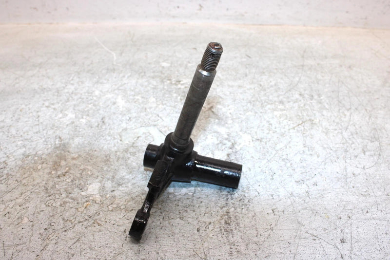 1988 Yamaha  Moto 4 Oem Right Steering Knuckle 59V-23502-01-00 AY23