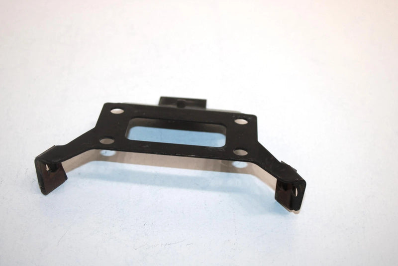 2001 Bombardier Traxter Oem Handlebar Cover Bracket 709400077 AB10