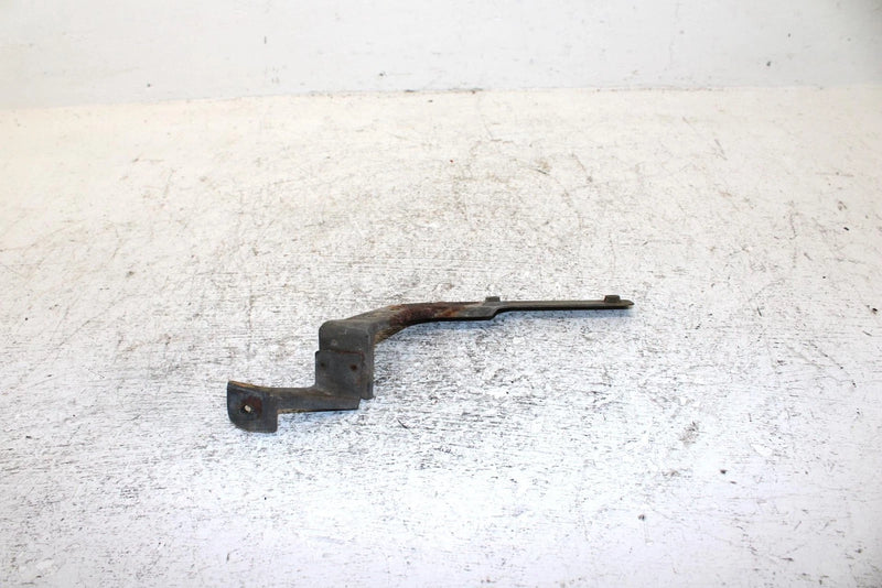 1991 Yamaha Exciter Ii 570 Liquid Oem Shroud Bracket 88R-2196F-00-00 SY24