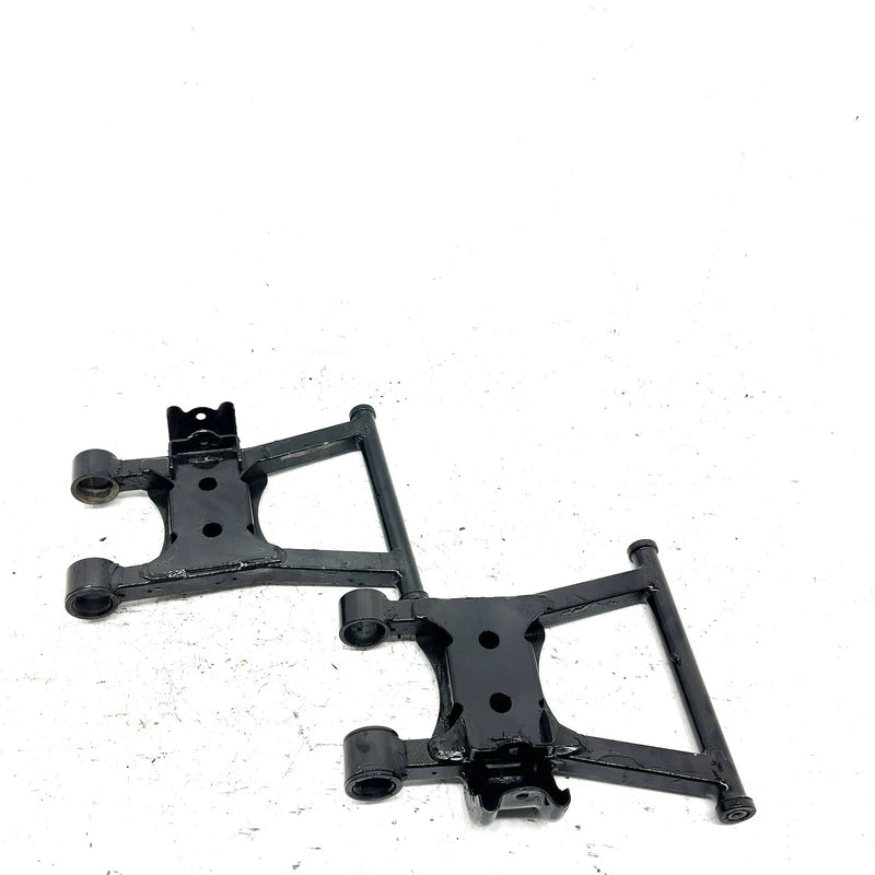 03-13 Polaris Sportsman 500 4x4 HO OEM Rear Lower A Arm Set 1015889-067 AP191