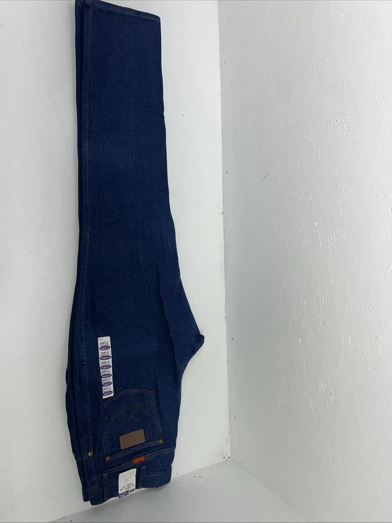 New Men’s Wrangler Cowboy Cut Classic Fit Denim Jeans. 17/18x34 K-10