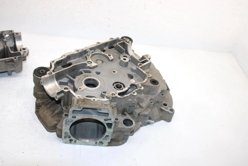 14 Can-am Outlander Max 400 Efi Oem Crankcase 420296761 AB6