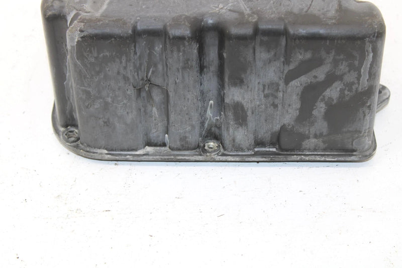 1988 Yamaha Srv Oem Lower Air Box Half 8K4-14441-01-00 SY62