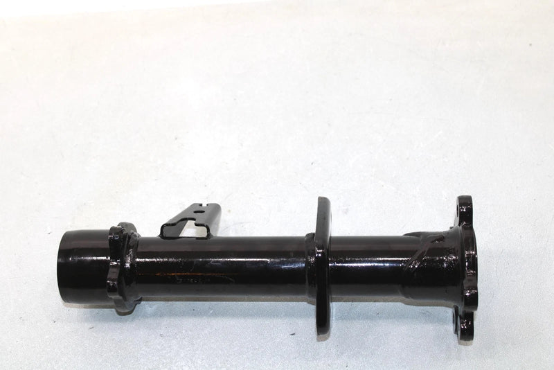 2003 Suzuki Lt-f400f Oem Right Axle Housing 61300-38F00 61300-38F10 AS23