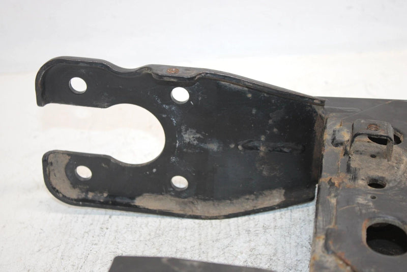2001 Polaris Magnum 325 Oem Swingarm 1541577 AP30