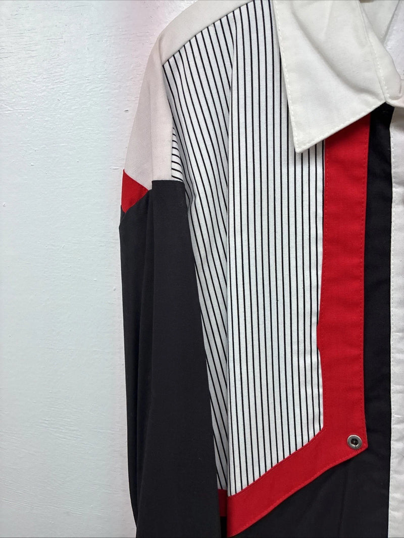 New Women’s Cowboy Threads Black White Red Long Sleeve Button Up Large TT-126
