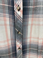 New Women’s Cumberland Pink Purple Plaid Long Sleeve Button Up XL GG-85