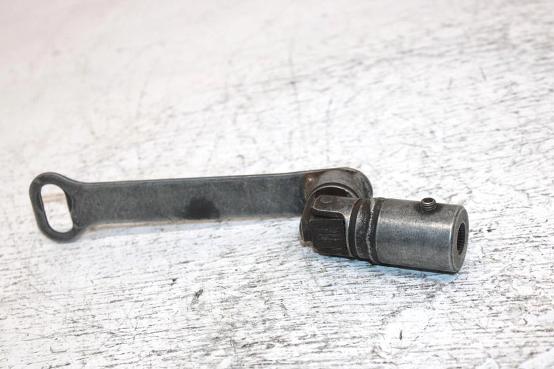 1995 Yamaha Vmax 600 Oem Right Stabalizer Arm Joint  8CL-2385M-00-00 SY11