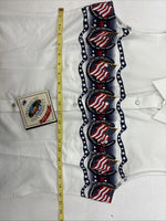 New Women’s Cumberland White Flag Design Short Sleeve Pearl Snap Medium LL-84
