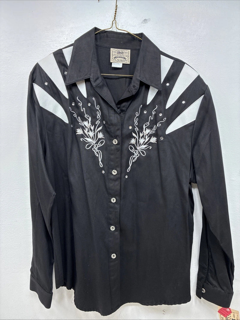New Women’s 1849 RanchWear Black White Design Long Sleeve Button Up Large 3B-9