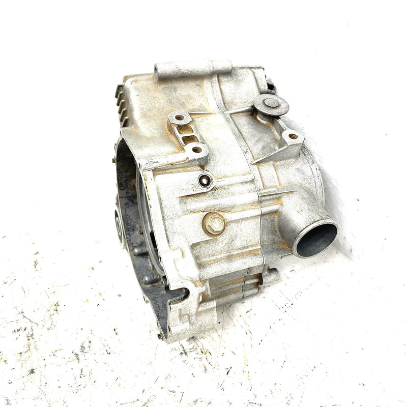 03-06 Polaris Magnum 330 4X4 OEM Crankcase 3087125 AP218