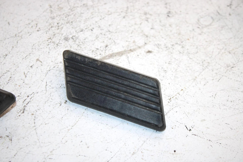 84 Yamaha Phazer Se Oem Slide Protector Set 8V0-77551-00-00 SY9