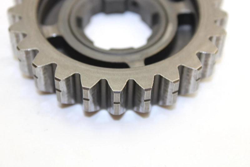 Suzuki  OEM 3rd Driven 25T Trans Transmission Gear 24331-19b01 Q1852