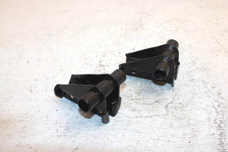 1995 Arctic Cat Z 440 Oem Idler Wheel Bracket Set 1704-208 1704-209 SA13