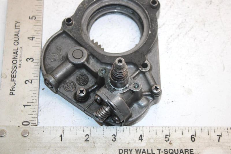 83 Yamaha Excel Iii Ec340g Oem Oil Pump Cover Assm 8G8-15416-00-00 SY7