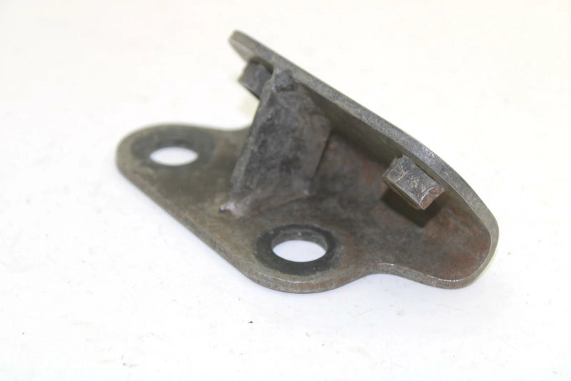 Yamaha OEM Rear Lower Engine Motor Mount 8k4-21427-00-00 SY46
