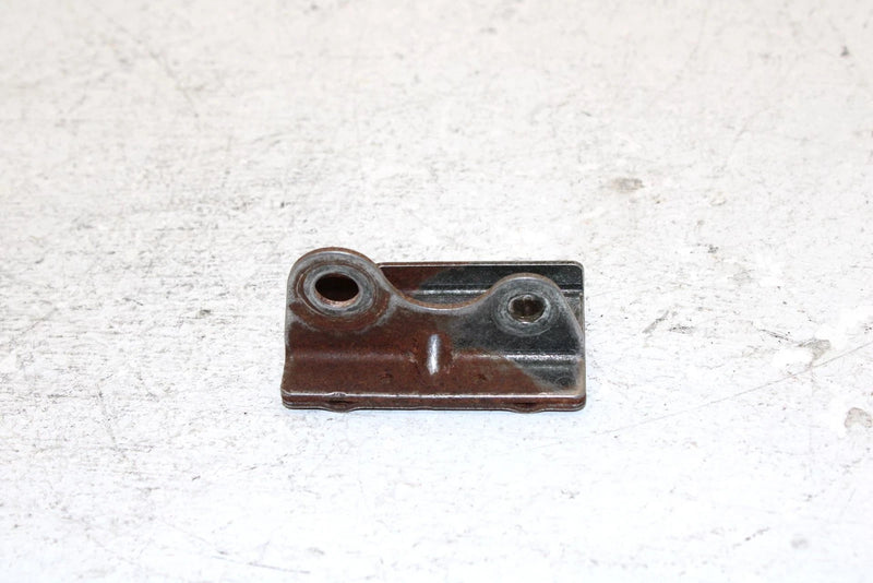 1999 Yamaha Vmax 600 Sx Oem Rigth Rail Bracket 8DF-47464-01-00 SY5