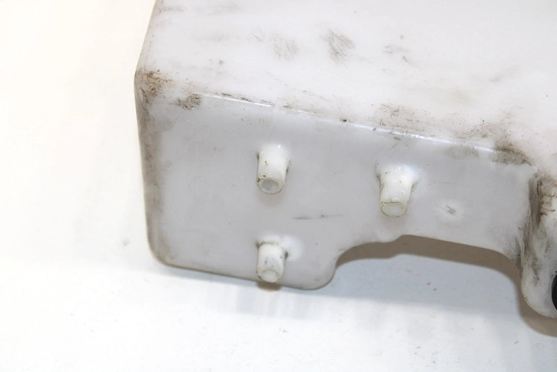 05 Polaris Switchback 600 Oem Oil Tank Reservoir 1261127 SP166