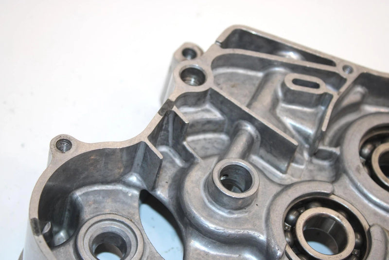 98 Yamaha  Timberwolf 250 Yfb250uk Oem Crankcase Half 4BD-15100-10-00 AY37