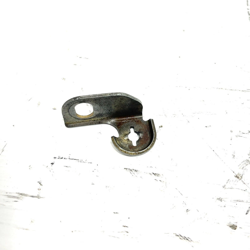 2003 Arctic Cat 400 4x4 Automatic OEM Seat Release Bracket 1406-004 AA35