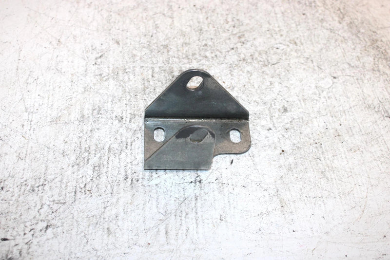 2004 Polaris Sportsman 600 Oem Rear Gearcase Bracket 5244599-067 AP58